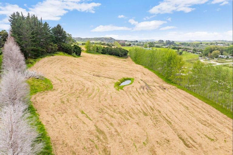 Photo of property in 2206 Cove Road, Mangawhai, 0573