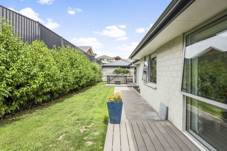 Photo of property in 42 Keston Crescent, Flagstaff, Hamilton, 3210