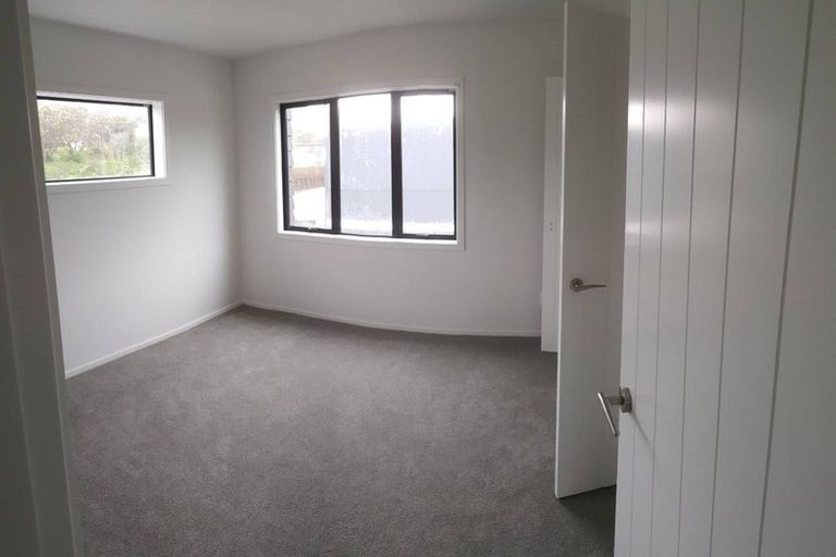 Photo of property in 16/9 Surrey Street, Tawa, Wellington, 5028