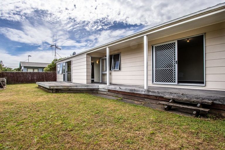 Photo of property in 78b Atkinson Avenue, Otaki Beach, Otaki, 5512