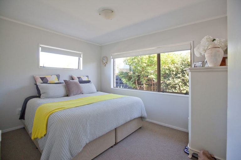 Photo of property in 37 Hawea Street, Mount Maunganui, 3116