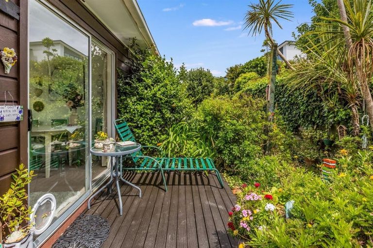 Photo of property in 4b The Track, Plimmerton, Porirua, 5026