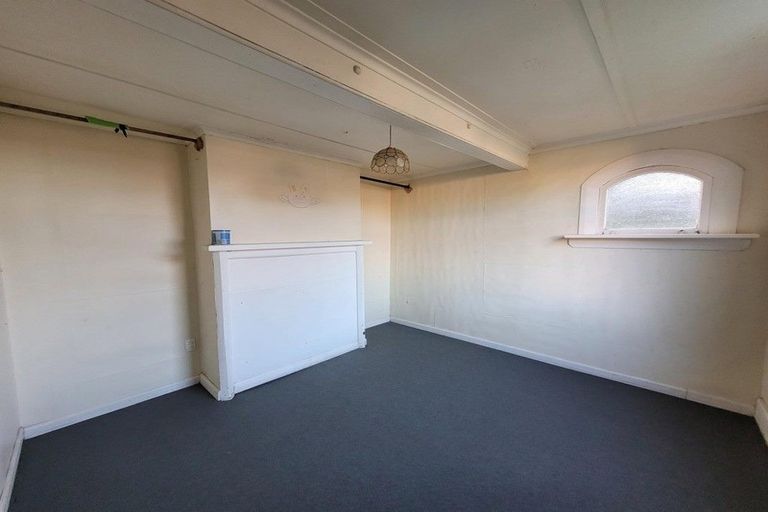 Photo of property in 73 English Avenue, Mornington, Dunedin, 9011