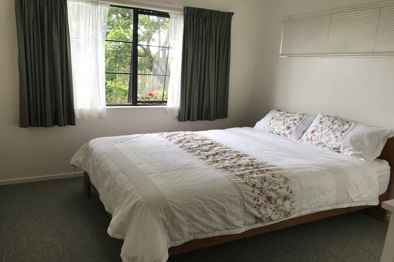 Photo of property in 2/98 Simmental Crescent, Somerville, Auckland, 2014