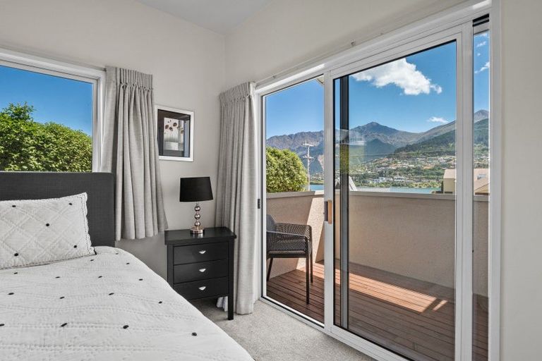 Photo of property in 446 Peninsula Road, Kelvin Heights, Queenstown, 9300