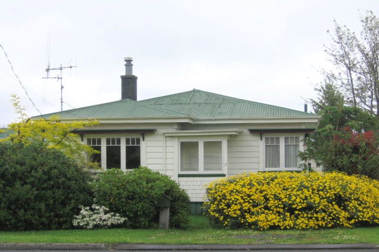 Photo of property in 2 Bradley Street, Paeroa, 3600