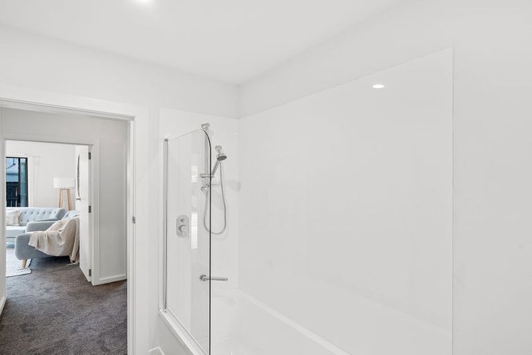 Photo of property in 267 Centaurus Road, Saint Martins, Christchurch, 8022