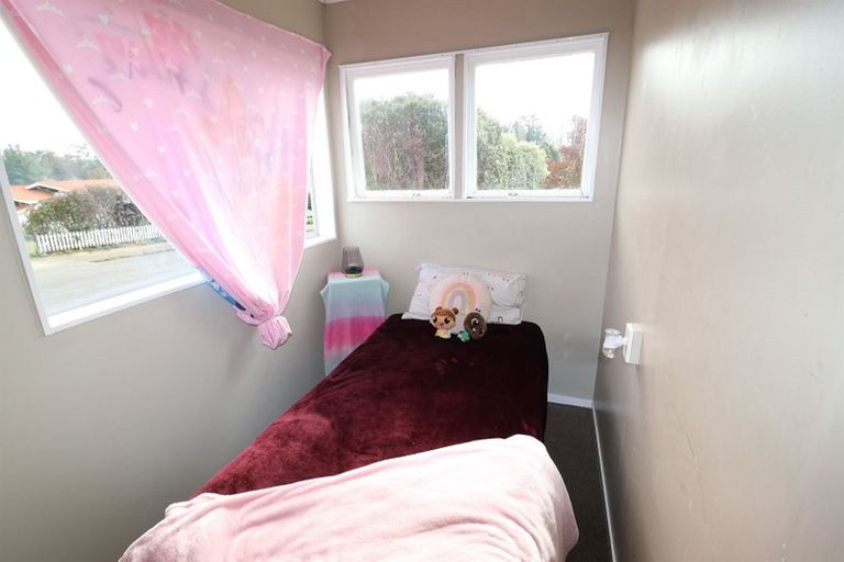 Photo of property in 14 Seddon Street, Dannevirke, 4930