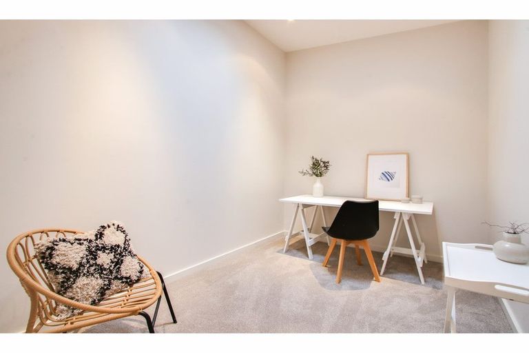 Photo of property in The Terraces, 18/9 Humber Street, Pandora, Napier, 4110