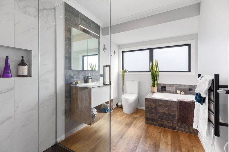 Photo of property in 150b Oceanbeach Road, Mount Maunganui, 3116