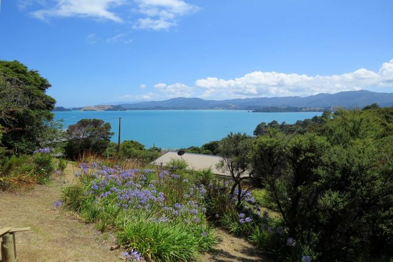Photo of property in 47 Puriri Road, Te Kouma, Coromandel, 3581