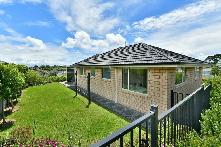Photo of property in 24 Discovery Drive, Gulf Harbour, Whangaparaoa, 0930