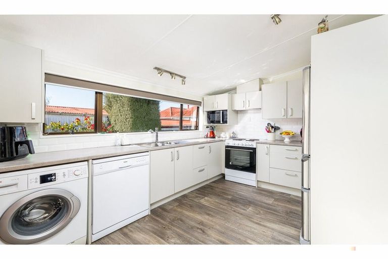 Photo of property in 18 Manse Street, Waimate, 7924