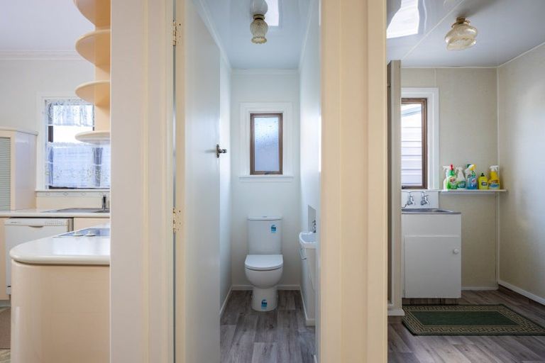 Photo of property in 65 Wallace Place, Westown, New Plymouth, 4310