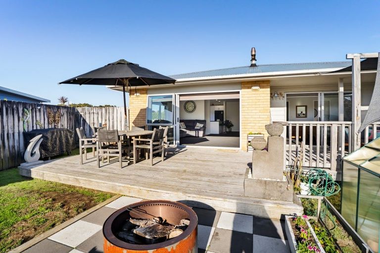 Photo of property in 8b Joshua Place, Bell Block, New Plymouth, 4312