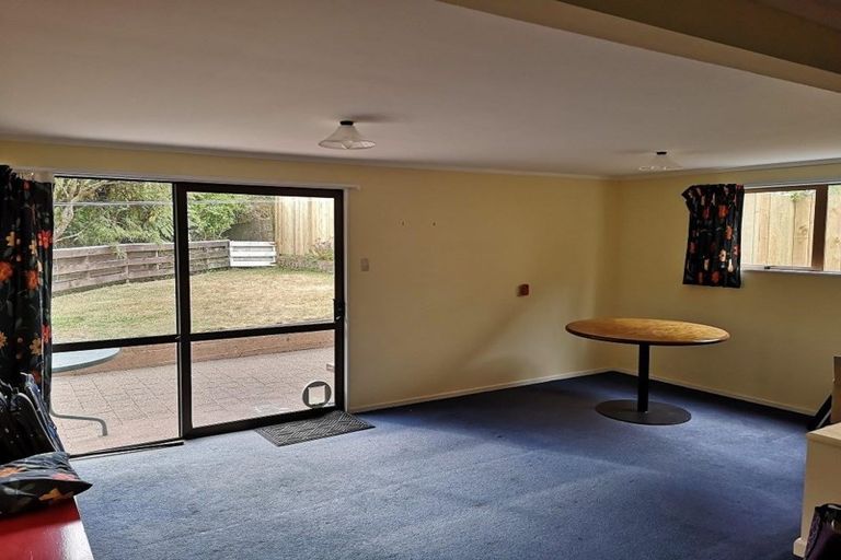 Photo of property in 15 Chestnut Grove, Maungaraki, Lower Hutt, 5010