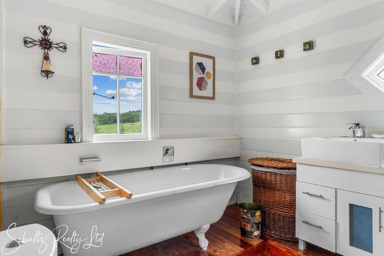 Photo of property in 24a Waterview Crescent, Kaiwaka, 0573