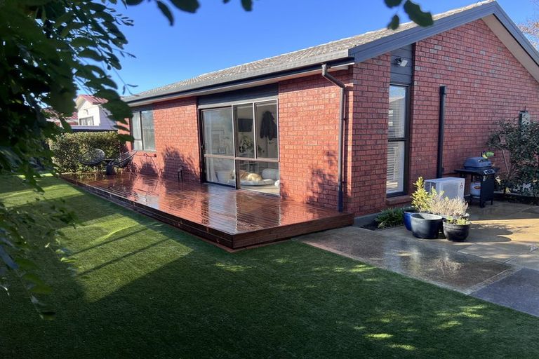 Photo of property in 2/143 Palmers Road, New Brighton, Christchurch, 8083