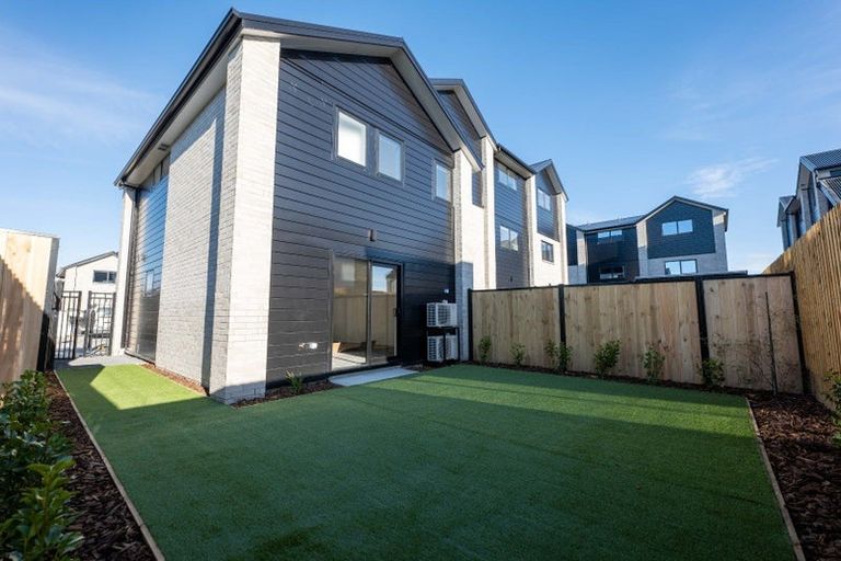 Photo of property in 4/6b Taramea Place, Addington, Christchurch, 8024