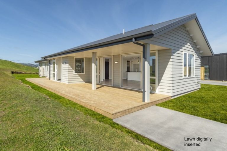 Photo of property in 30 Ridge Drive, Omokoroa, 3114