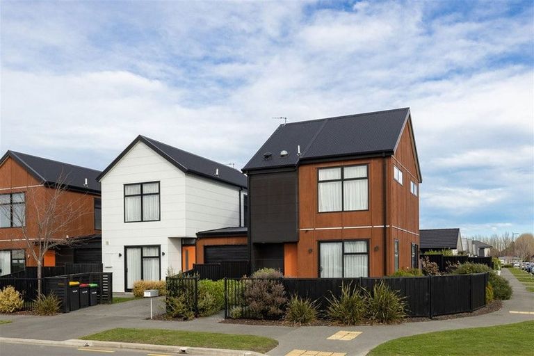 Photo of property in 1a Noodlum Way, Halswell, Christchurch, 8025