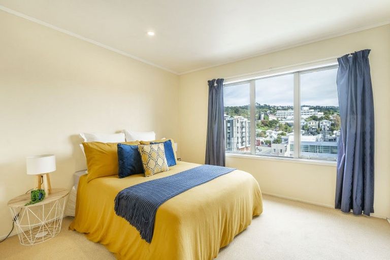 Photo of property in Grosvenor Cl, 21/6 Brown Street, Mount Cook, Wellington, 6021