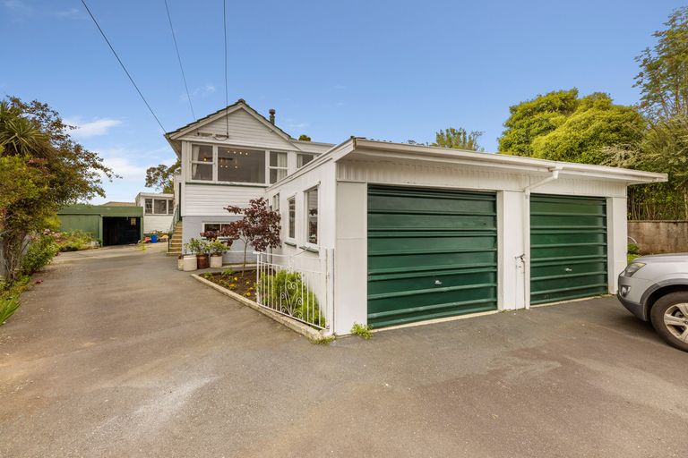 Photo of property in 10 Thesis Street, Halfway Bush, Dunedin, 9010