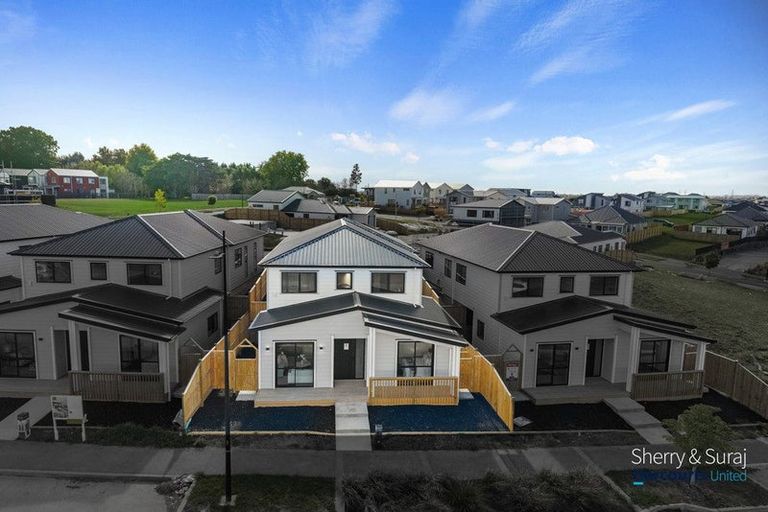 Photo of property in 71 Tributary Parade, Karaka, Papakura, 2113