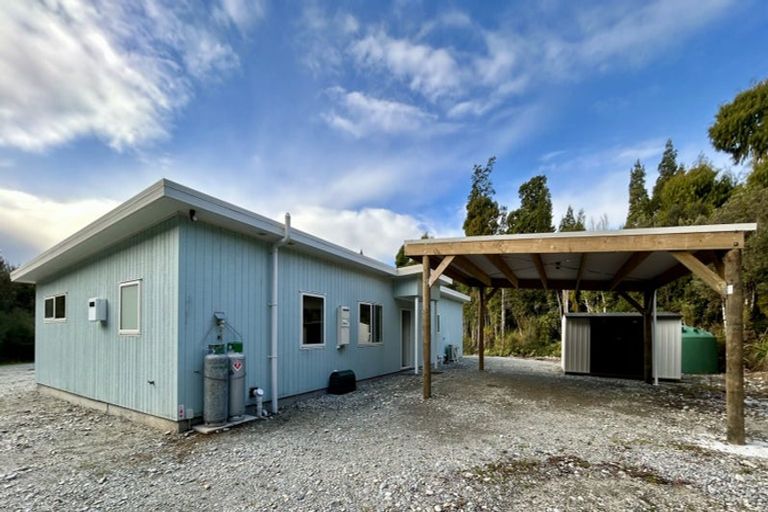 Photo of property in 6 Sadler Place, Kumara Junction, Hokitika, 7882