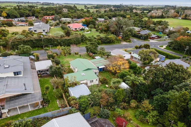 Photo of property in 95 Oxford Road, Okato, 4335