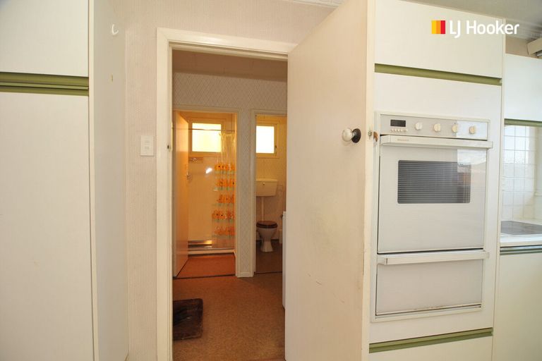 Photo of property in 14 Watson Street, Green Island, Dunedin, 9018