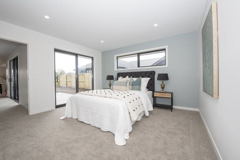 Photo of property in 2/130 Richmond Street, Petone, Lower Hutt, 5012