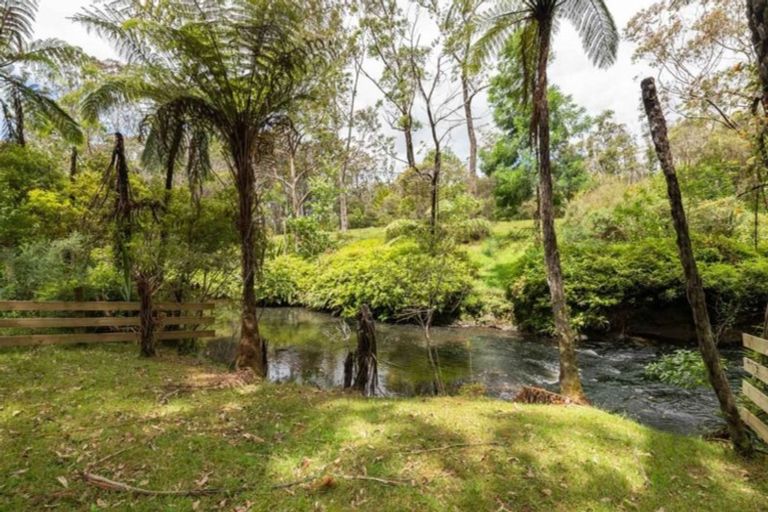 Photo of property in 37 Shirley Road, Waipapa, Kerikeri, 0295