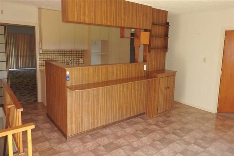 Photo of property in 14 Gills Avenue, Papakura, 2110