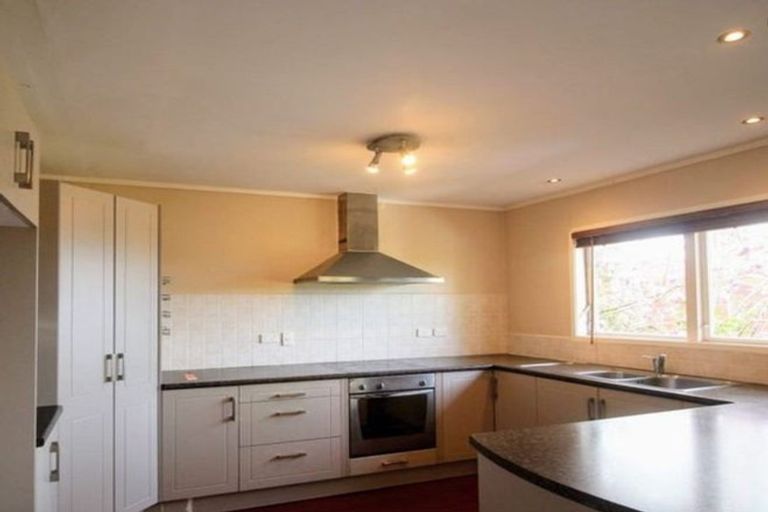 Photo of property in 51 Wyoming Avenue, Murrays Bay, Auckland, 0630