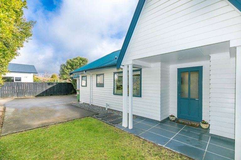 Photo of property in 9a Alfred Street, Fairfield, Hamilton, 3214