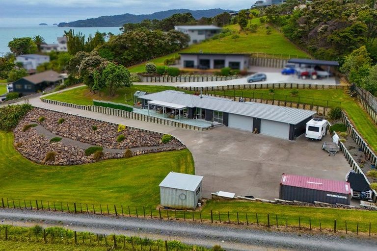 Photo of property in 2886 Long Bay Road, Wyuna Bay, Coromandel, 3581