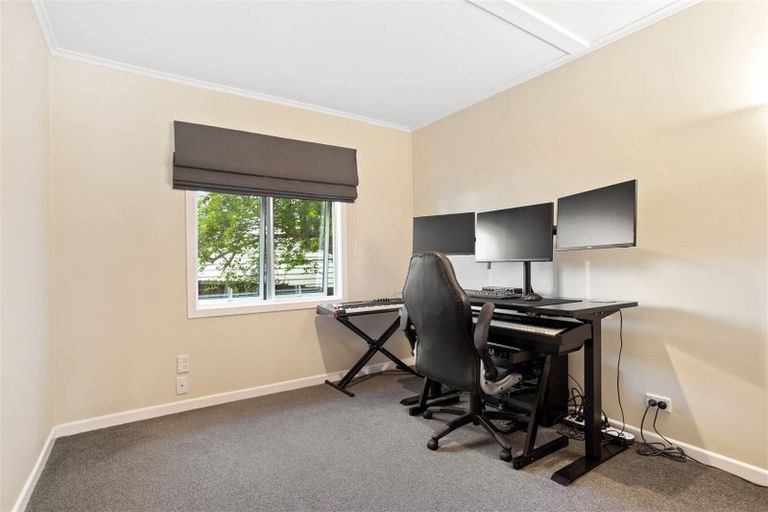 Photo of property in 40 Parker Avenue, New Lynn, Auckland, 0600