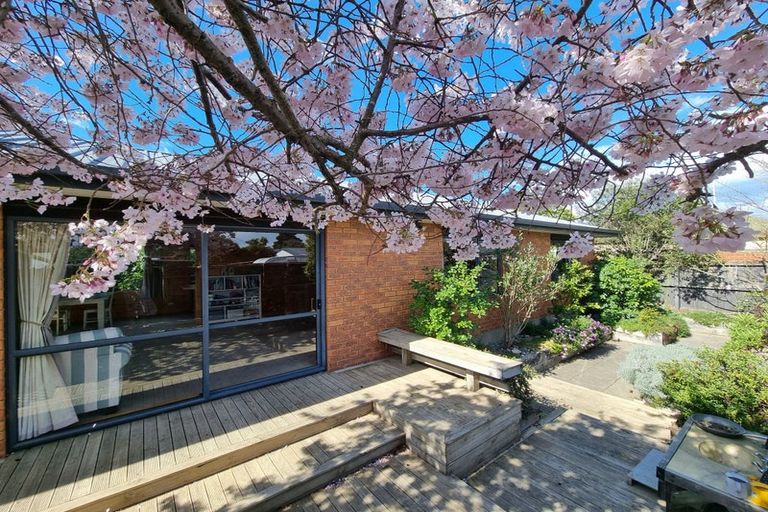 Photo of property in 270a Mairehau Road, Burwood, Christchurch, 8083