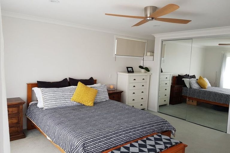 Photo of property in 8 Swann Beach Road, Stanmore Bay, Whangaparaoa, 0932