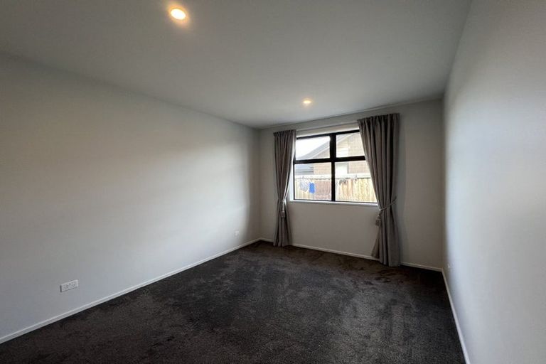 Photo of property in 32 Four Peaks Drive, Wigram, Christchurch, 8025