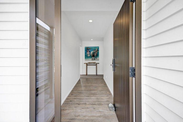 Photo of property in 515 Carrington Road, Hurworth, New Plymouth, 4371