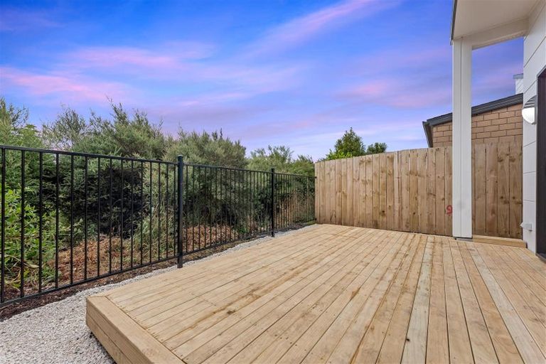 Photo of property in 33 John Gray Street, Papakura, 2110