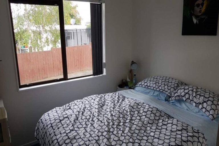Photo of property in 2/8 Olive Crescent, Papatoetoe, Auckland, 2025
