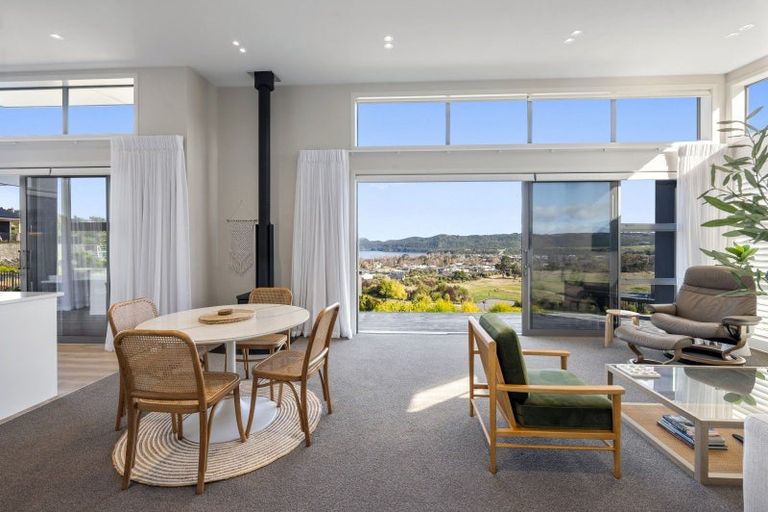 Photo of property in 44 Kittyhawk Drive, Kinloch, Taupo, 3377