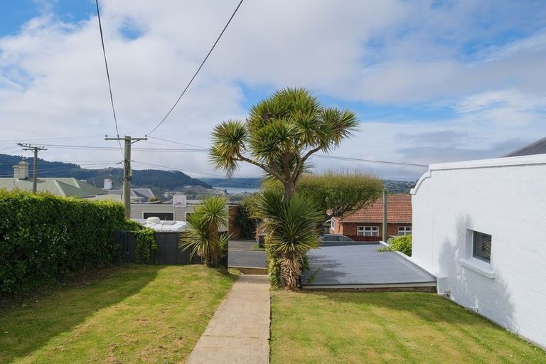 Photo of property in 37 Falkland Street, Maori Hill, Dunedin, 9010