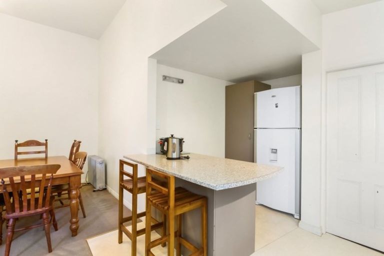 Photo of property in 4 Kyber Pass, North Dunedin, Dunedin, 9016