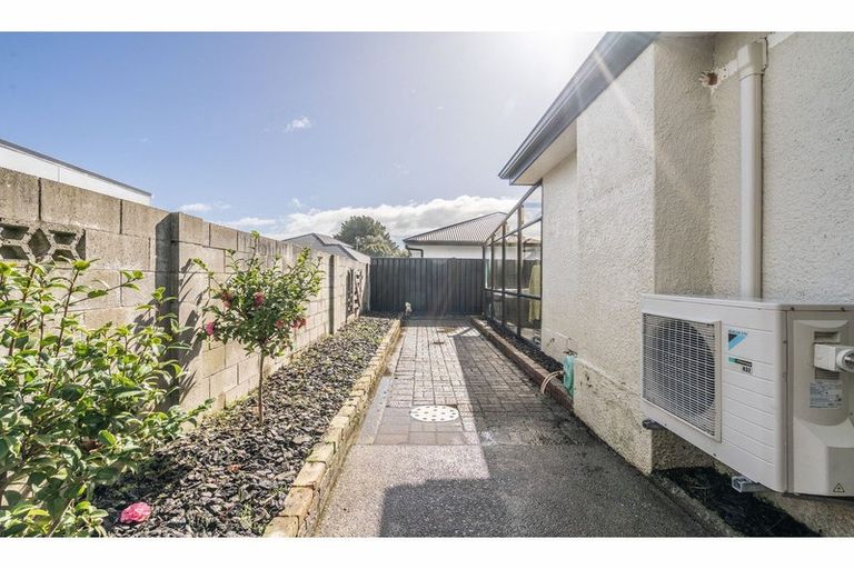Photo of property in 32a Holloway Street, Waikiwi, Invercargill, 9810