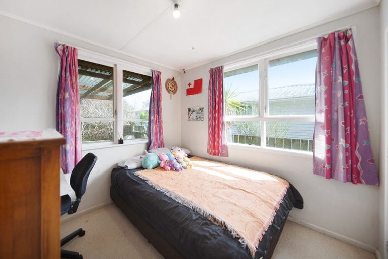 Photo of property in 29 Olive Crescent, Papatoetoe, Auckland, 2025