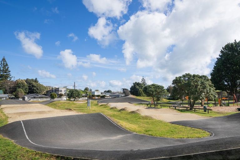 Photo of property in 76a Donovan Road, Paraparaumu Beach, Paraparaumu, 5032